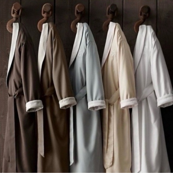 Restoration Hardware | Other | Restoration Hardware Spa Robe Luxurious ...